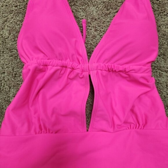Glam Sexy Hot Pink Halter Style One Piece Swimsuit - Picture 6 of 6
